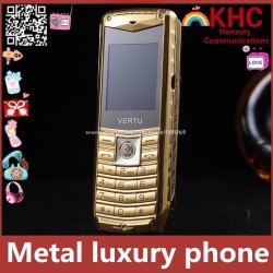 Unlock Russian keyboard aluminium alloy leather luxury brand metal bar three SIM cards power bank cellphone V8