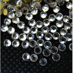 1PACK/20000PCS 2MM CLEAR ROUND RHINESTONES NAIL ART DIAMANTE CRYSTAL FOR DIY NAILS OR PHONE CASE OR CLOTHING